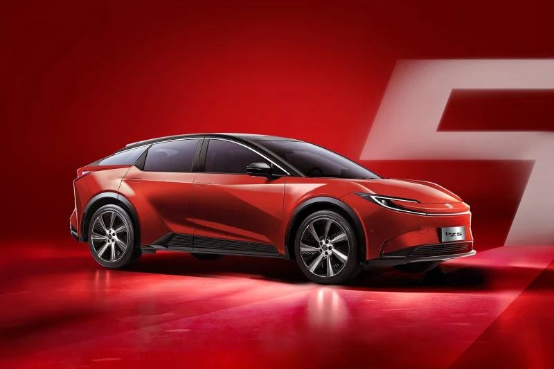Плохо продающийся Toyota bZ5 пытается привлечь покупателей обновками и скидками