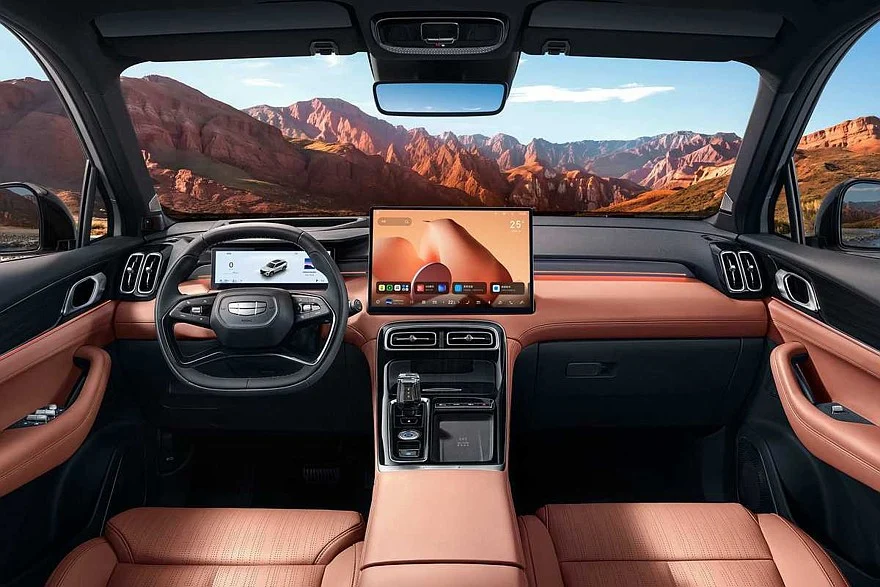 Обновленный Geely Boyue L