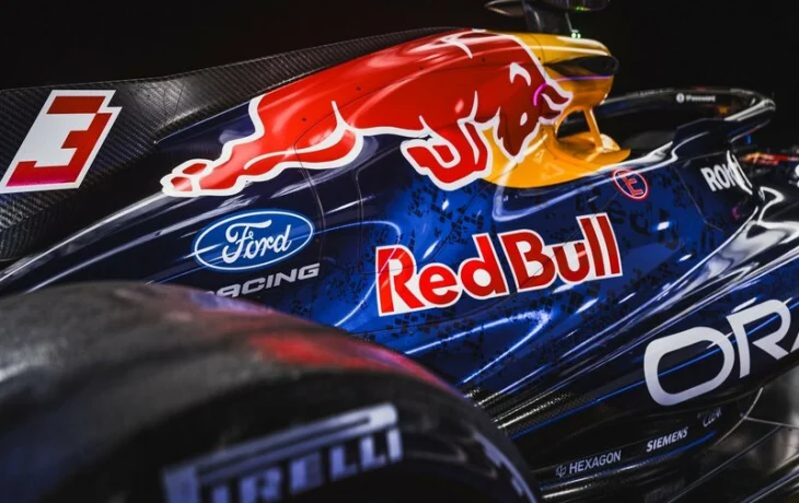 Red Bull Racing представила ливрею машины для сезона Формулы 1 2026 года