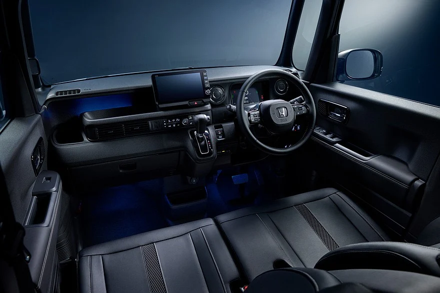 Обновленный Honda N-Box Custom Coordinate Style