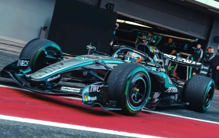 Mercedes привезла McLaren почти секунду. Итоги третьего дня тестов Ф1 в Барселоне