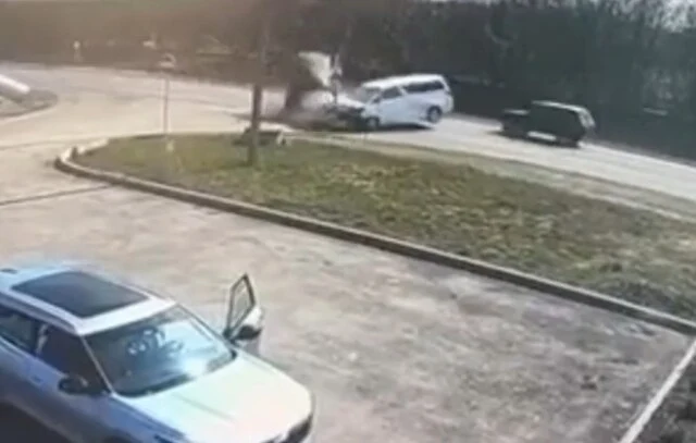  &laquo;Лада Гранта&raquo; перевернулась в результате ДТП в Горячем Ключе