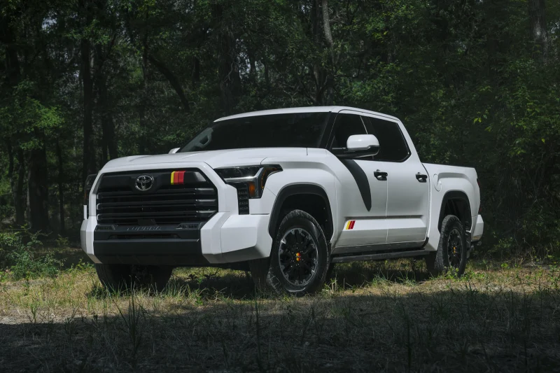 Toyota может выпустить хардкорную версию Tundra, которая поборется с Ford F-150 Raptor