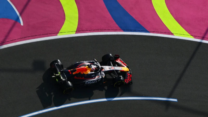 &laquo;Не могу&hellip; машина не поворачивает&raquo;. Жалобы Ферстаппена по радио в первой тренировке Ф1 в Джидде