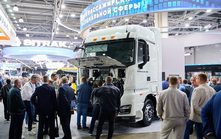 Рекорды, тренды и контракты: как прошла выставка коммерческого транспорта COMvex 2026