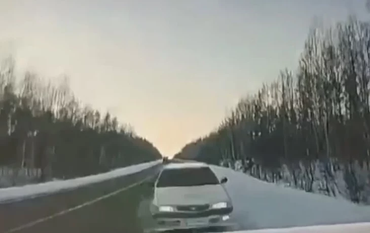  Две &laquo;Тойоты&raquo; лоб в лоб столкнулись на трассе Хабаровск &ndash; Комсомольск-на-Амуре: погибли два челов