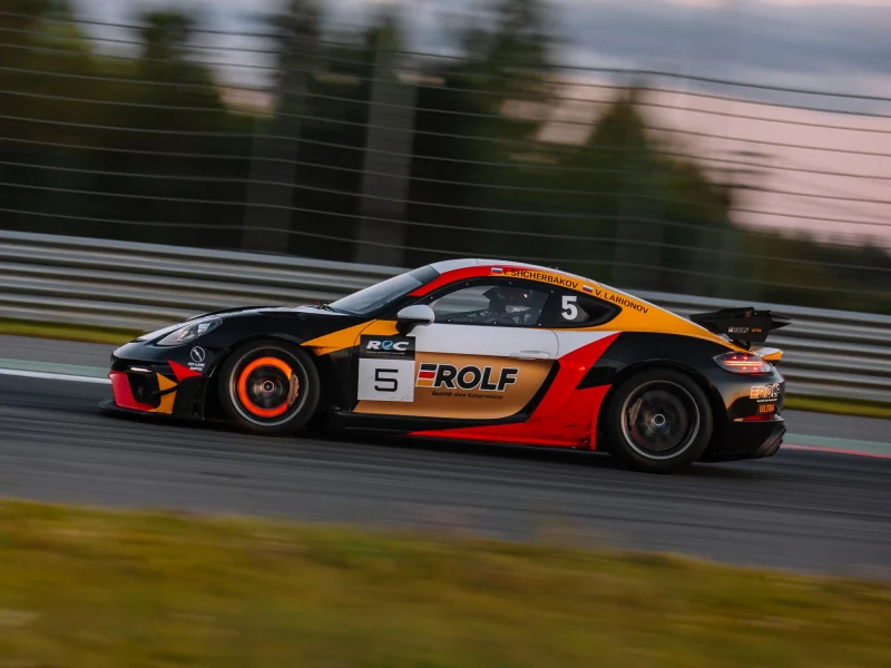 ROLF и Sportcar Racing Team &ndash; победители в классе GT и серебряные призеры Чемпионата Москвы