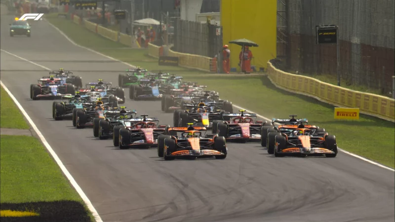 &laquo;Пока они нам только помогают&raquo;. Хорнер посмеялся над тактикой McLaren