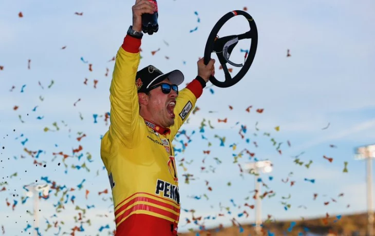 &laquo;Хейтите игру, а не игрока. Бесит!&raquo; Чемпион NASCAR 2024 года жёстко ответил критикам