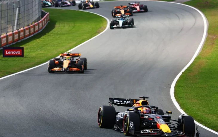 &laquo;Это всего лишь вторая победа Норриса&raquo;. Кристиан Хорнер не переживает за титул