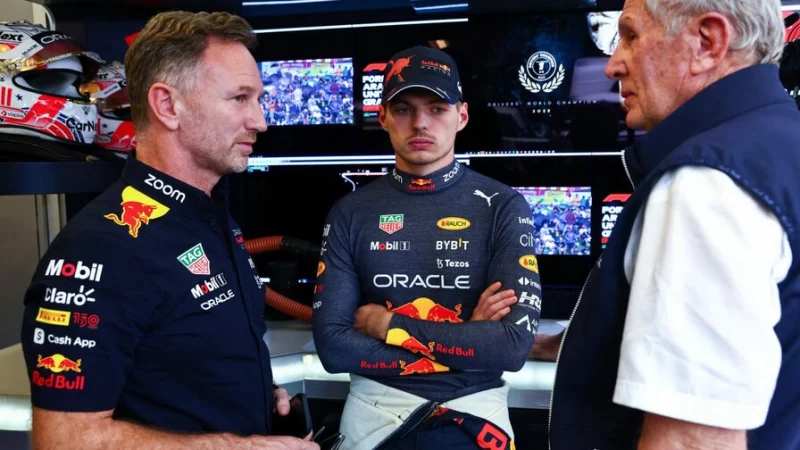 &laquo;Вольф наготове с пустым чеком&raquo;. Эксперт &ndash; о возможном уходе Ферстаппена из Red Bull