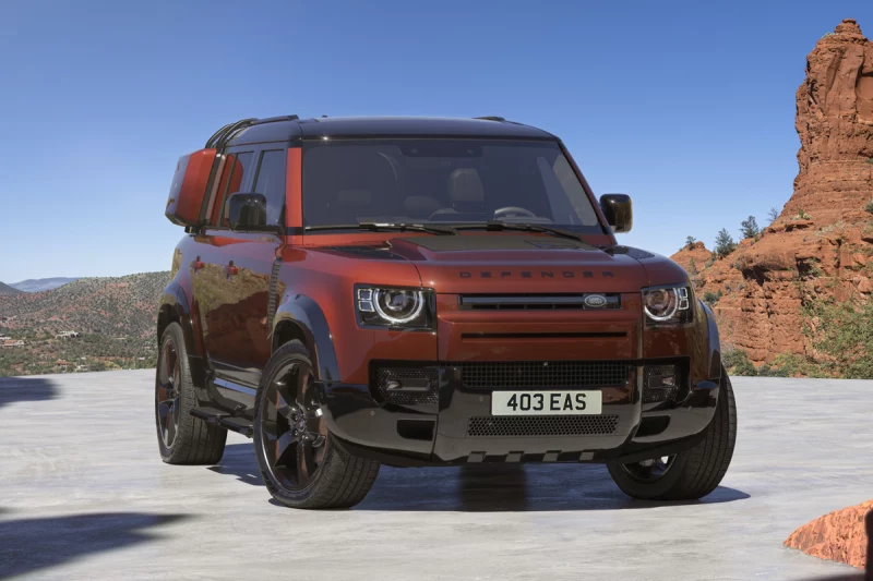 Обновлённый Land Rover Defender: более мощный дизель и спецверсия Sedona Edition