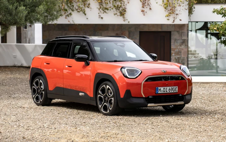 Mini Aceman: маленький семейный кроссовер с управляемостью карта