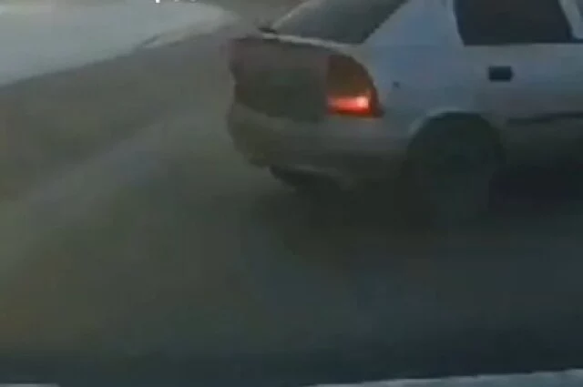  Очевидец ДТП в Кузбассе: &laquo;Весь инструмент от столкновения раскидало по дороге,&nbsp;восемь балконов п