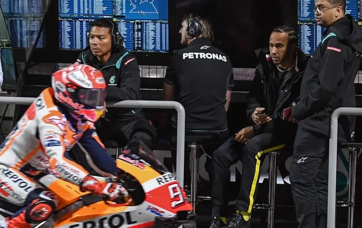 &laquo;Это круто!&raquo;: Хэмилтон &mdash; о новом контракте Маркеса с Ducati