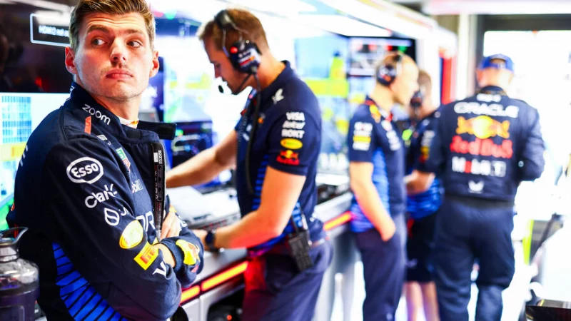 &laquo;Это вообще как? Ребята, у вас все данные!&raquo; Макс Ферстаппен объяснил свою фразу по радио