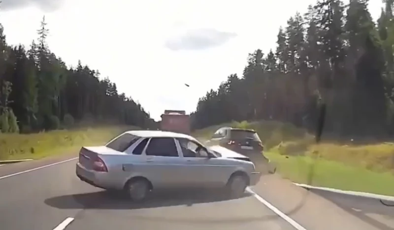  ДТП на трассе Сортавала — Приозерск: водитель &laquo;Лады&raquo; не справился с управлением