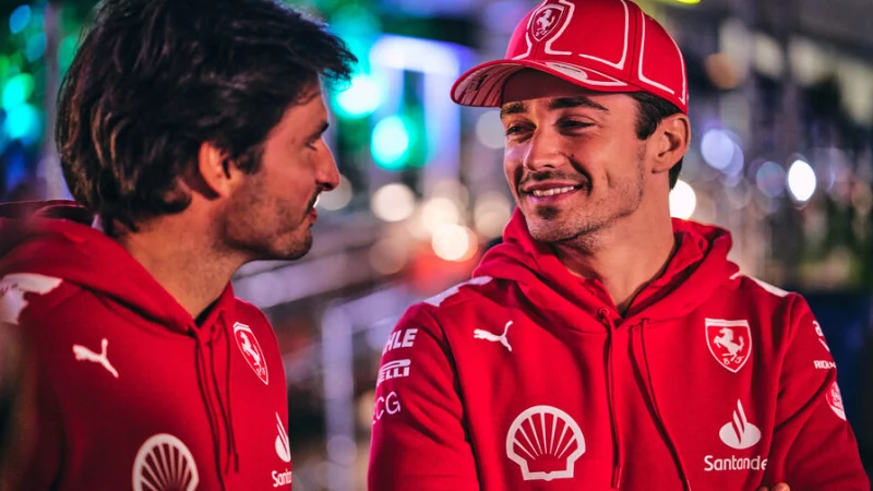 Карлос Сайнс ответил, будет ли помогать Леклеру в случае борьбы за чемпионство