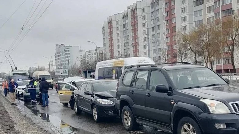 Серьезное ДТП в Гомеле &mdash; столкнулись четыре автомобиля