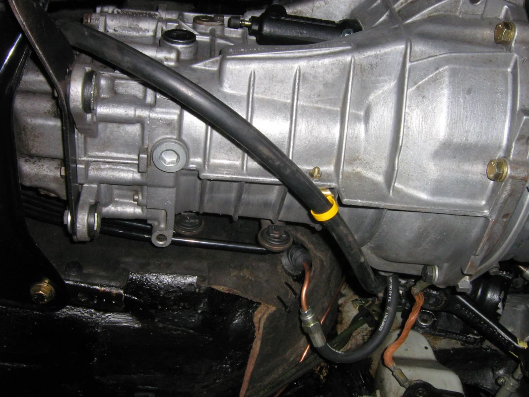 Замена тросика спидометра. W201, W124