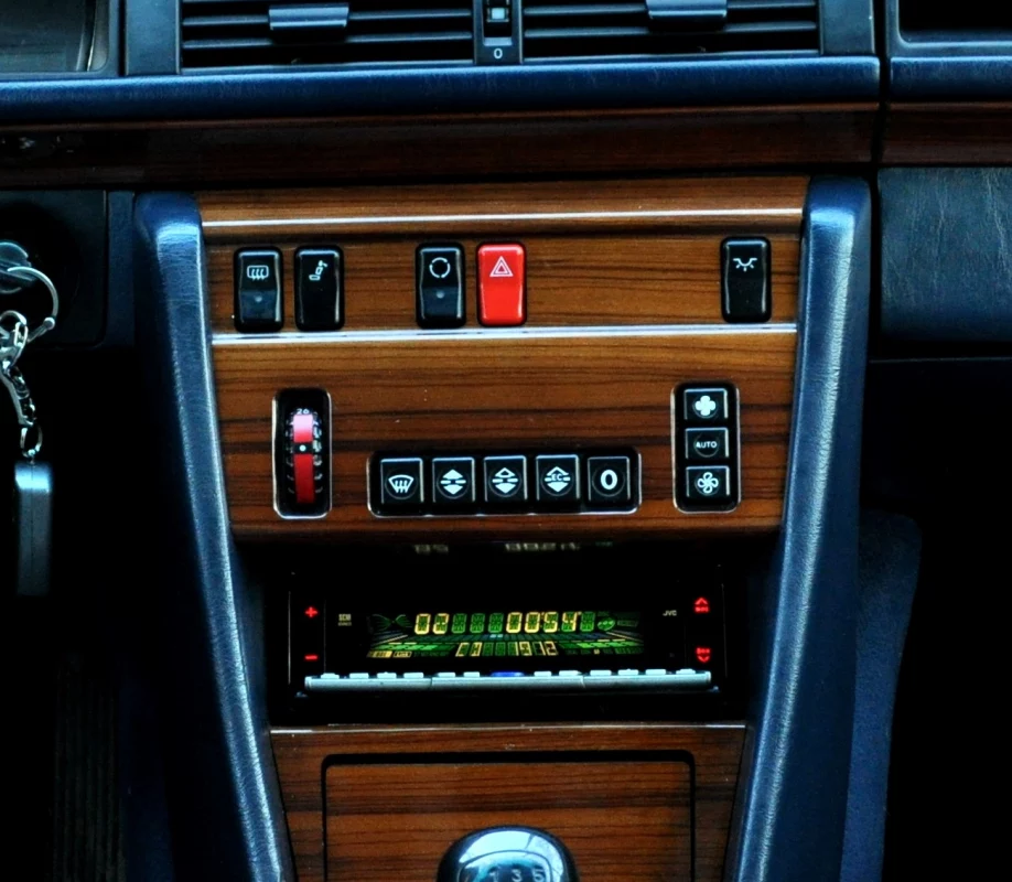 Диагностика и поиск неисправностей в системе климатконтроля 124/300Е 1988-1992 г.г.