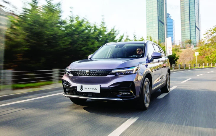 Major City Новая Рига стал первым дилерским центром SKYWELL в России 3