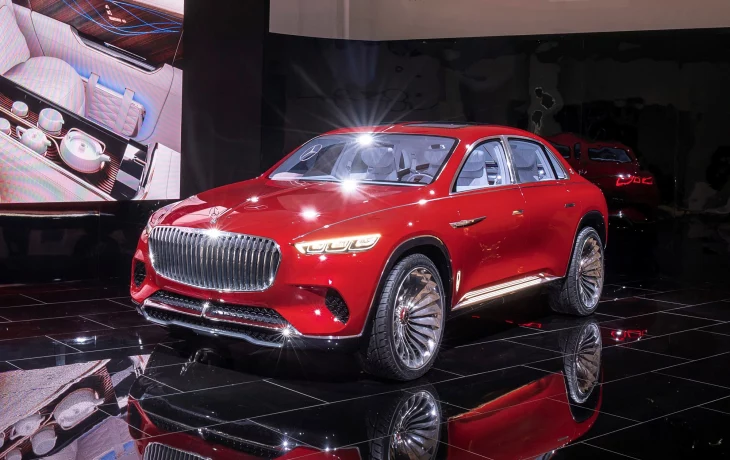 Пугающая роскошь: кросс-седан Mercedes-Maybach Ultimate Luxury так и не станет серийным