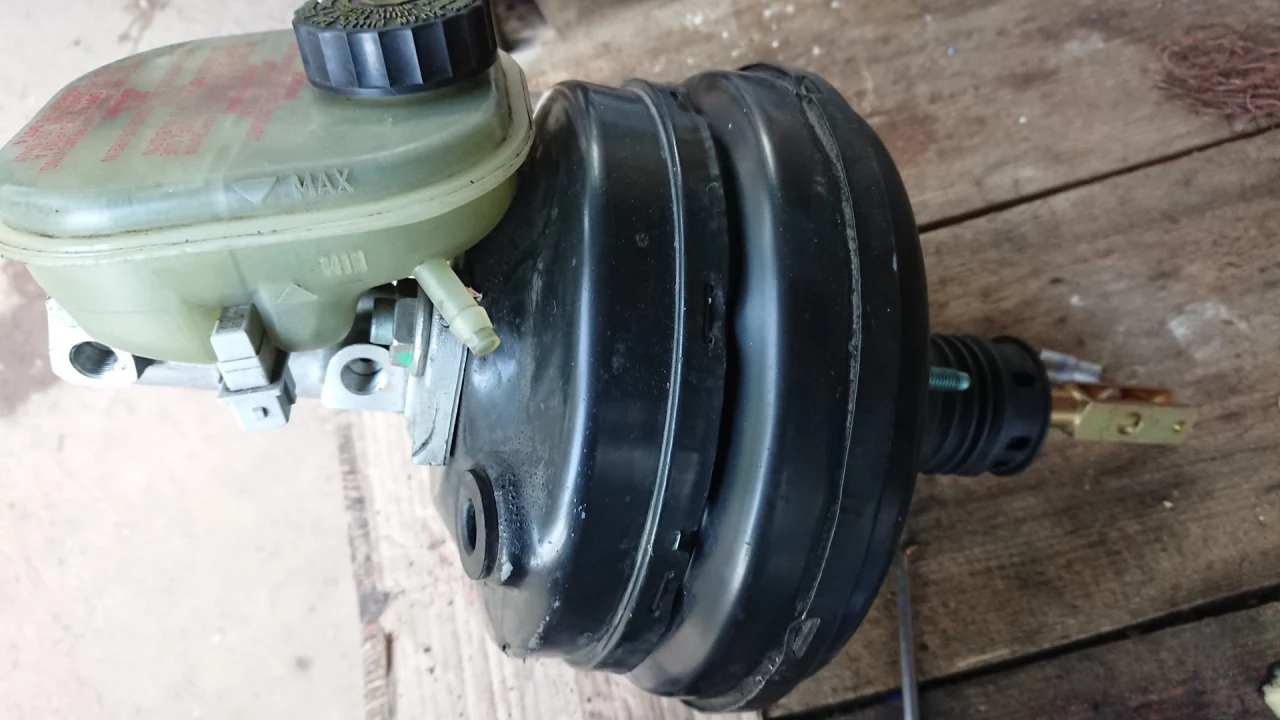 Крышка вакуумника 601-603 мерсодизеля