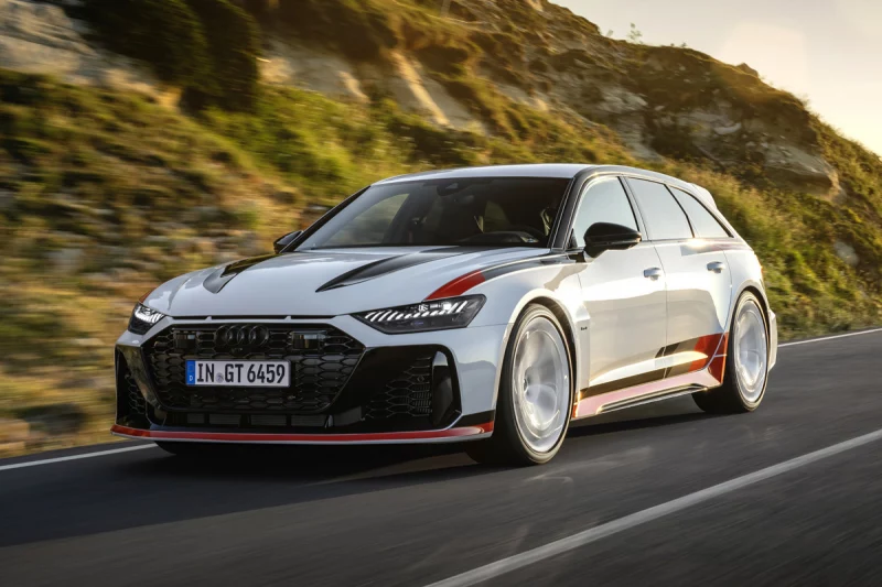 Audi показала &laquo;горячий&raquo; универсал RS6 Avant GT с карбоновыми деталями и прежним мотором
