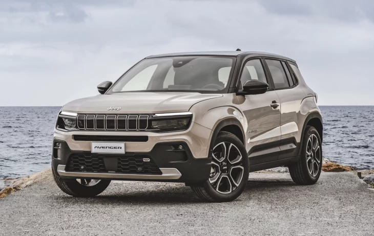 Jeep не собирается отказываться от SUV, даже если их попытаются &laquo;запретить&raquo;