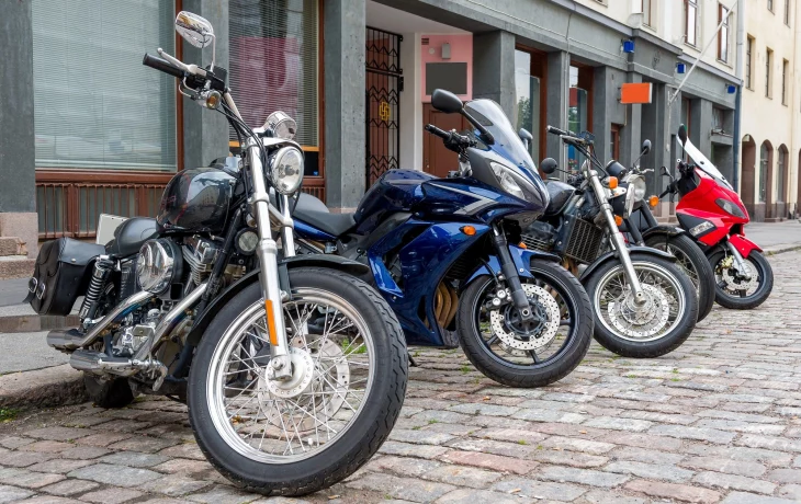 Спрос на мотоциклы с пробегом вырос вдвое в преддверии лета, а на новые мотоциклы &ndash; в 2,6 раза