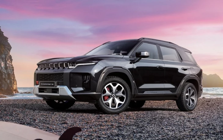 Бывший SsangYong доработал кроссовер Torres: новый салон и &laquo;внедорожная&raquo; версия