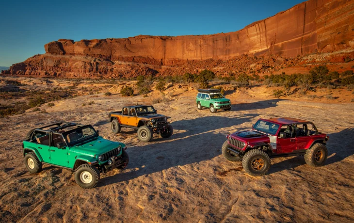 Jeep подготовил концепты на базе внедорожников Wrangler, Grand Wagoneer и пикапа Gladiator