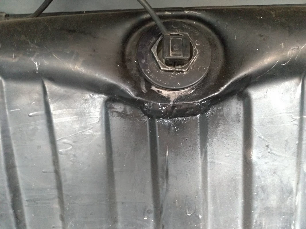 Подробности, про пшики из бака :-)