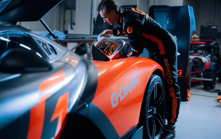 Суперкар Rossa прошел тесты на автодроме &laquo;Игора Драйв&raquo;