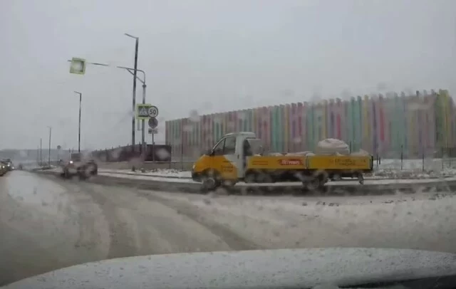  &laquo;Кричал про помеху справа&raquo;: кто виноват в ДТП на перекрестке в Подмосковье?