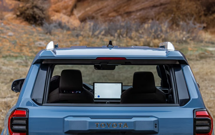 Toyota 4Runner следующего поколения оставят опускающееся заднее стекло с электроприводом