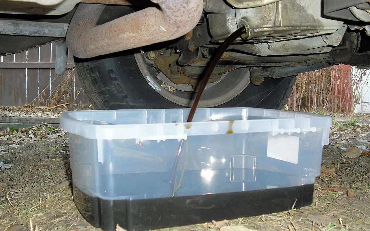 Черный цвет масла после замены