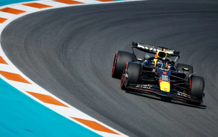 Макс Ферстаппен завоевал поул в квалификации Гран При Майами