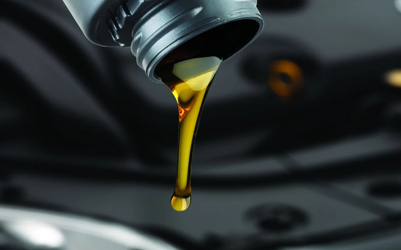 Масла, рекомендованные Мерседесом для использования