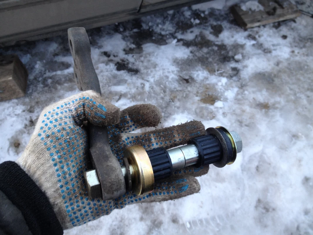 Замена ВТУЛОК МАЯТНИКОВОГО РЫЧАГА