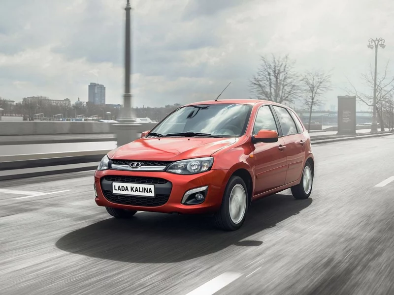 Автотека: интерес к автомобилям с тремя или более владельцами за год вырос на 15,85%